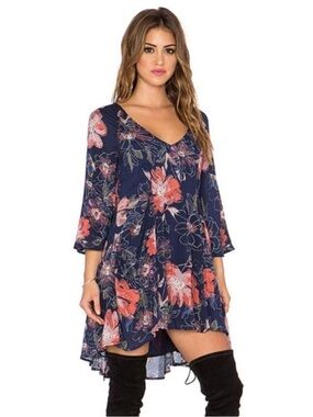 Free People Floral Mini Dress Size 2 S/M All Eyes On You Boho V-Neck Flowy